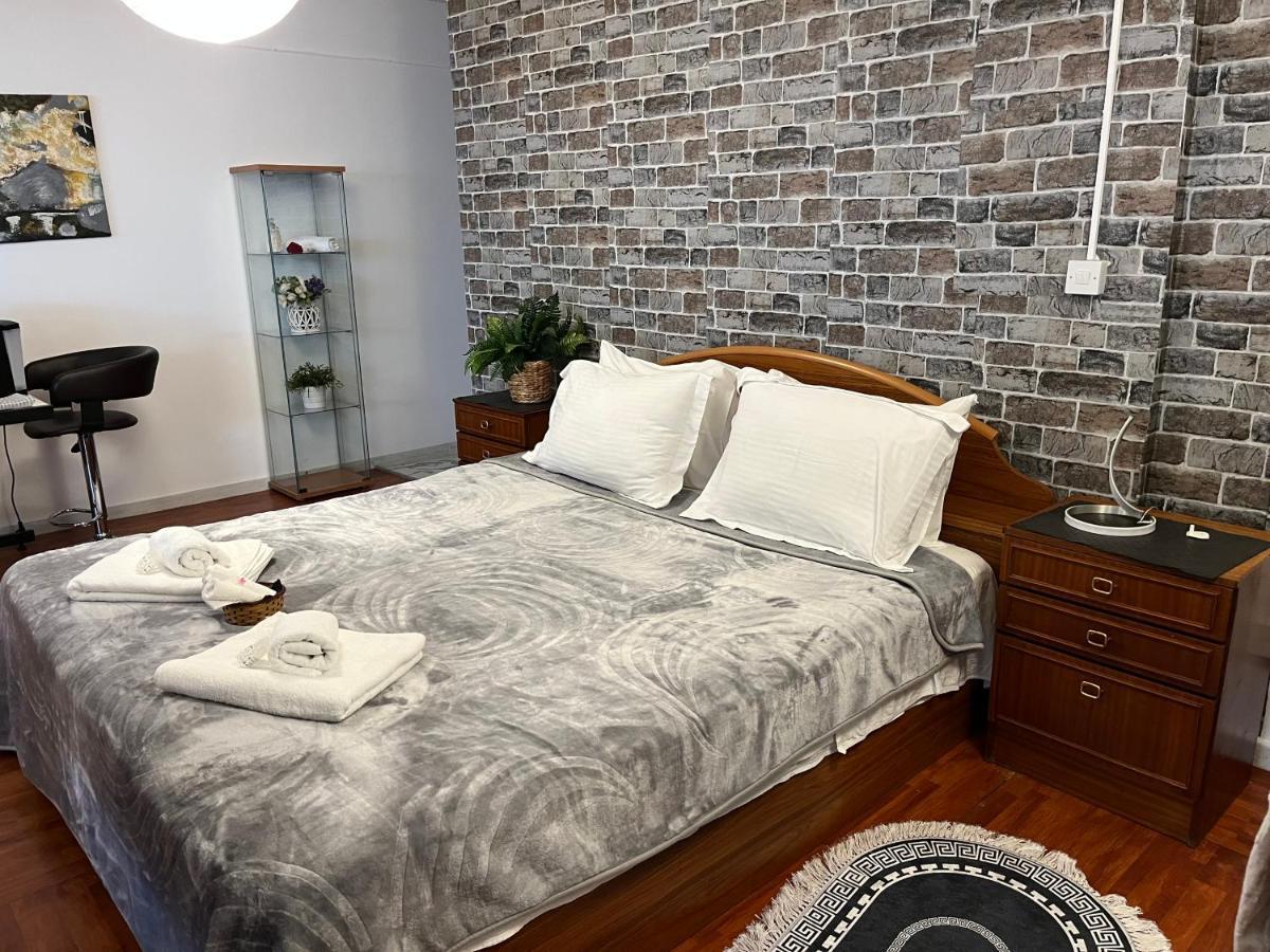 Lovely Cozy Apartment In The Entrance Of Nicosia Aglantzia Luaran gambar